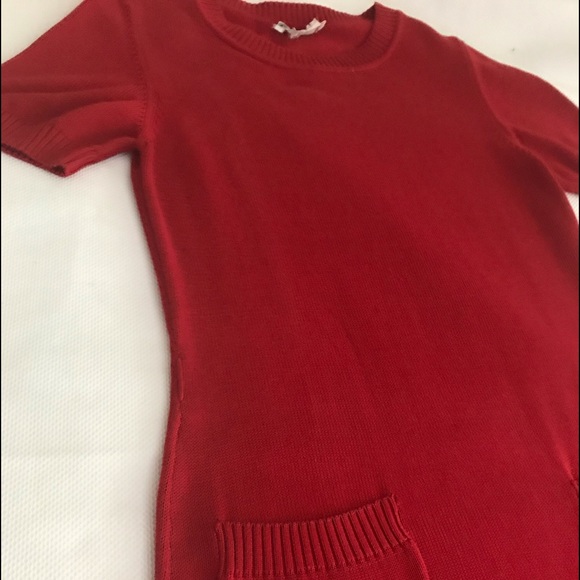 Salvatore Ferragamo Dresses & Skirts - Salvatore Ferragamo red sweater dress